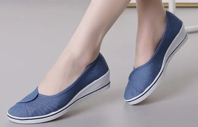 wear Denim Shoes with White Dress