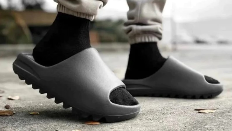 Adidas Yeezy Slide Onyx HQ6448