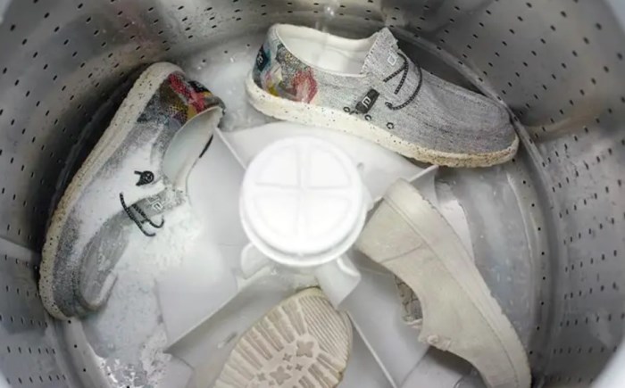 wash hey dude shoes by washing machine