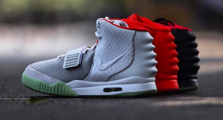 Nike Air Yeezy SE Shoes